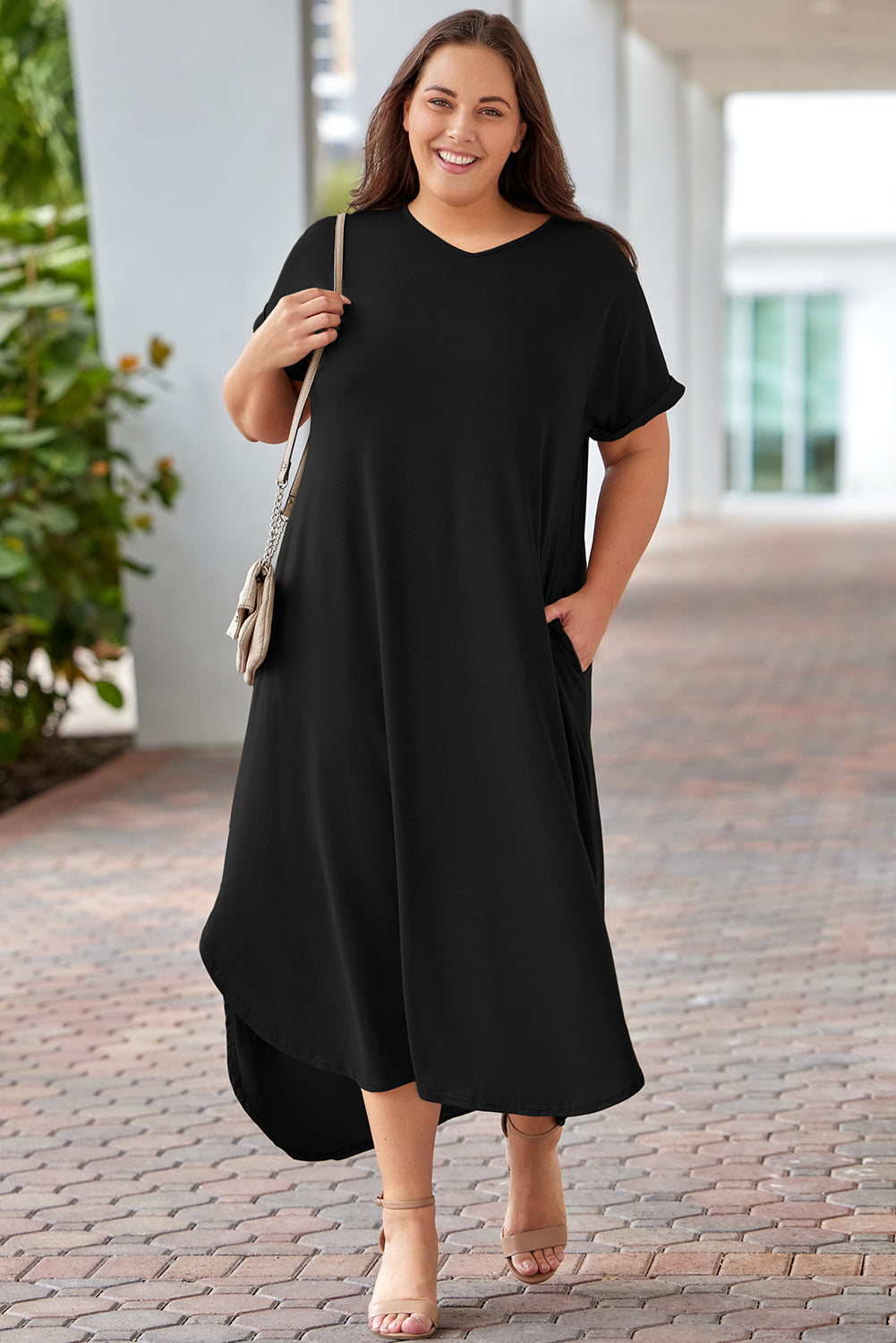 Plus Size V-Neck Short Sleeve Maxi Dress - nailedmoms