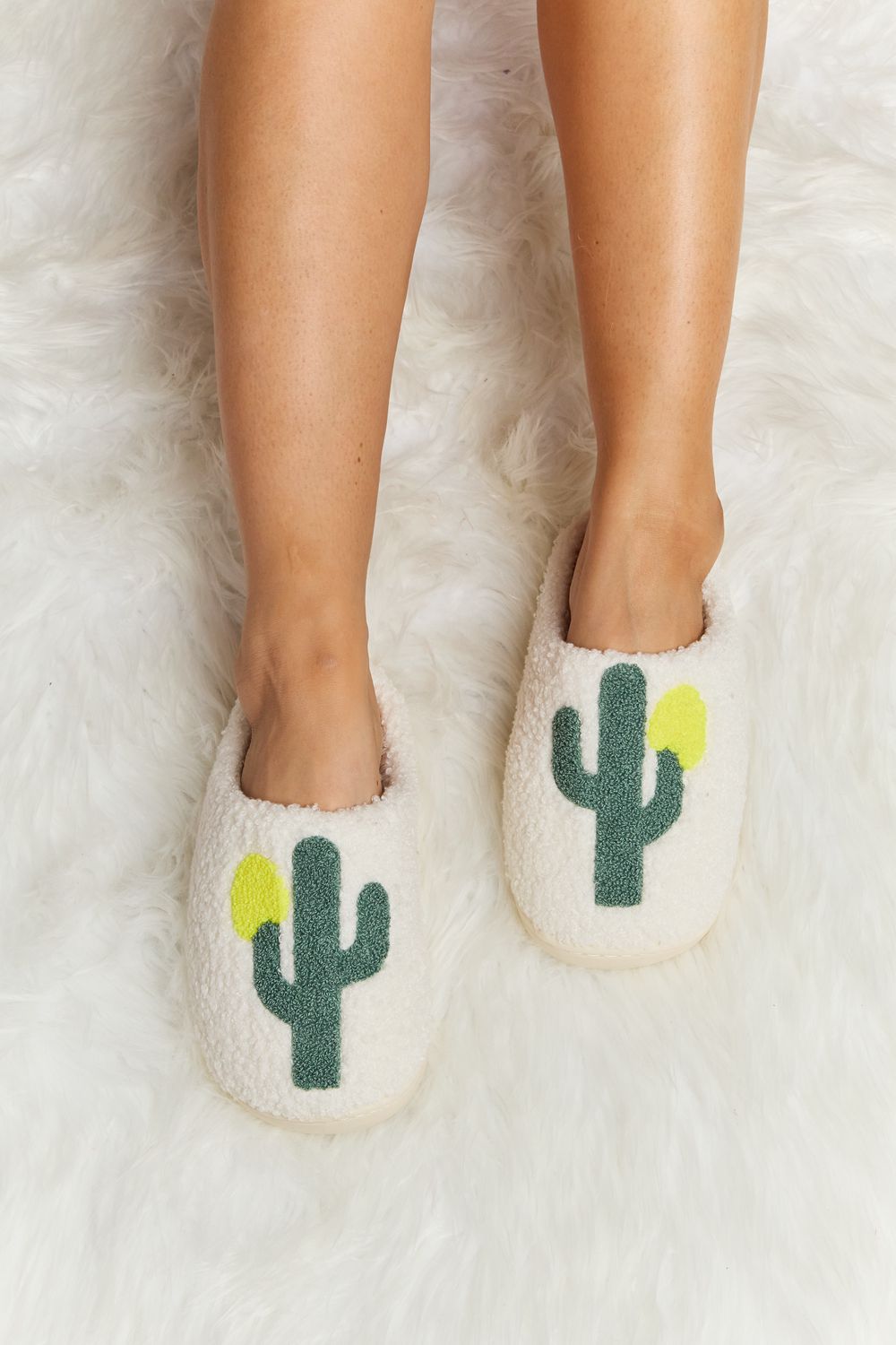 Melody Cactus Plush Slide Slippers - nailedmoms