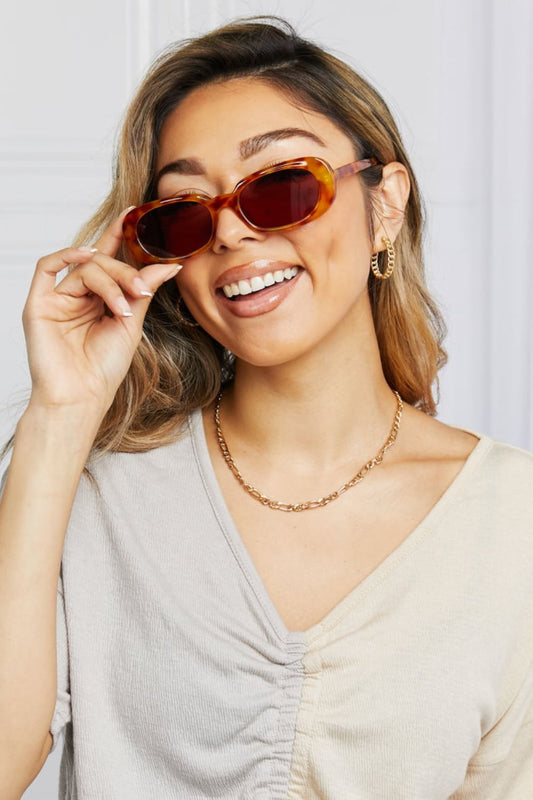 Oval Full Rim Sunglasses - nailedmoms