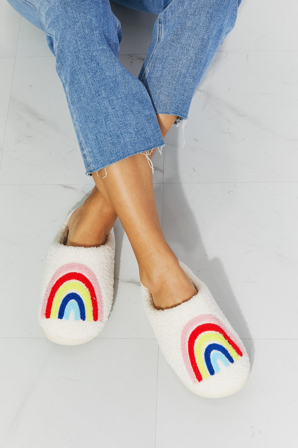 MMShoes Rainbow Plush Slipper - nailedmoms