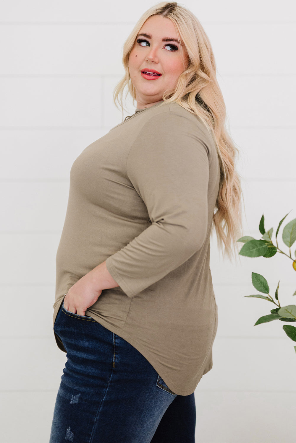 Plus Size Curved Hem Neck Detail Tee - nailedmoms