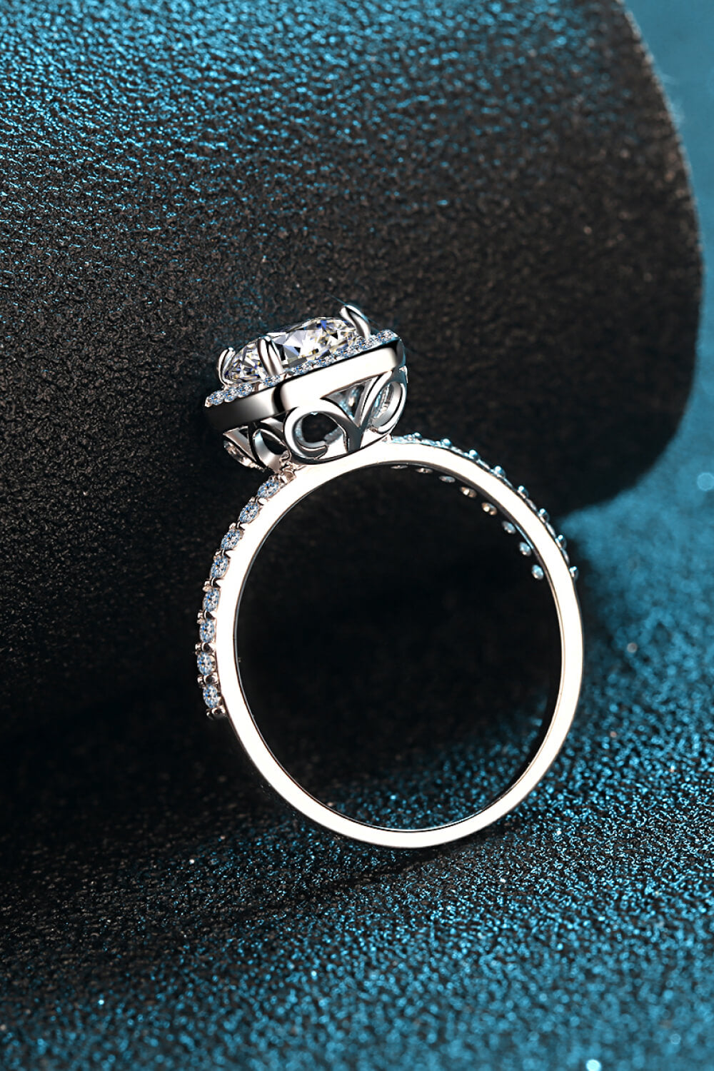 Square Moissanite Ring - nailedmoms