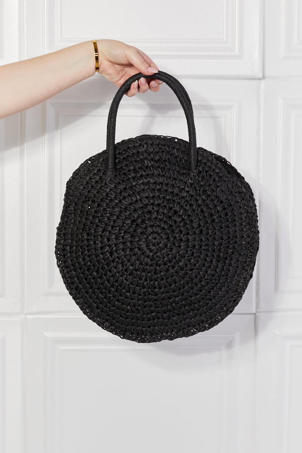 Justin Taylor Beach Date Straw Rattan Handbag in Black - nailedmoms