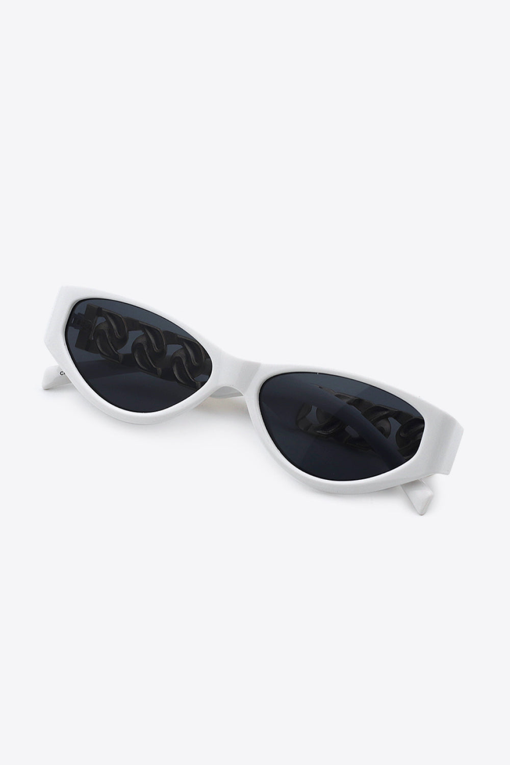 Chain Detail Temple Cat Eye Sunglasses - nailedmoms