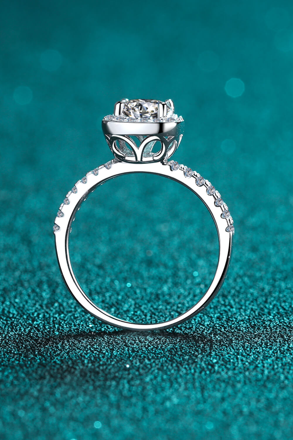 Square Moissanite Ring - nailedmoms