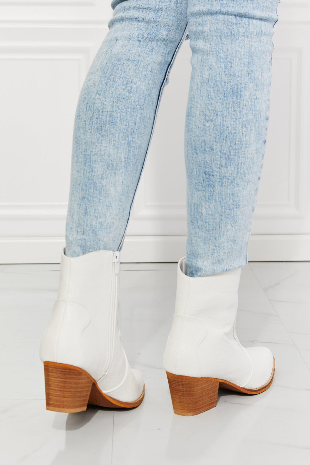 MMShoes Watertower Town Faux Leather Western Ankle Boots in White - nailedmoms