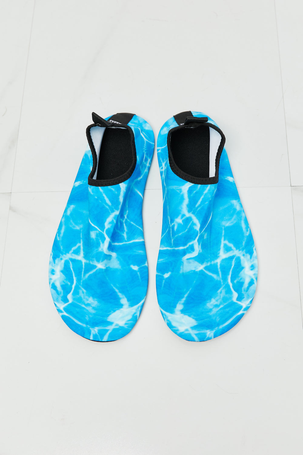 MMshoes On The Shore Water Shoes in Sky Blue - nailedmoms