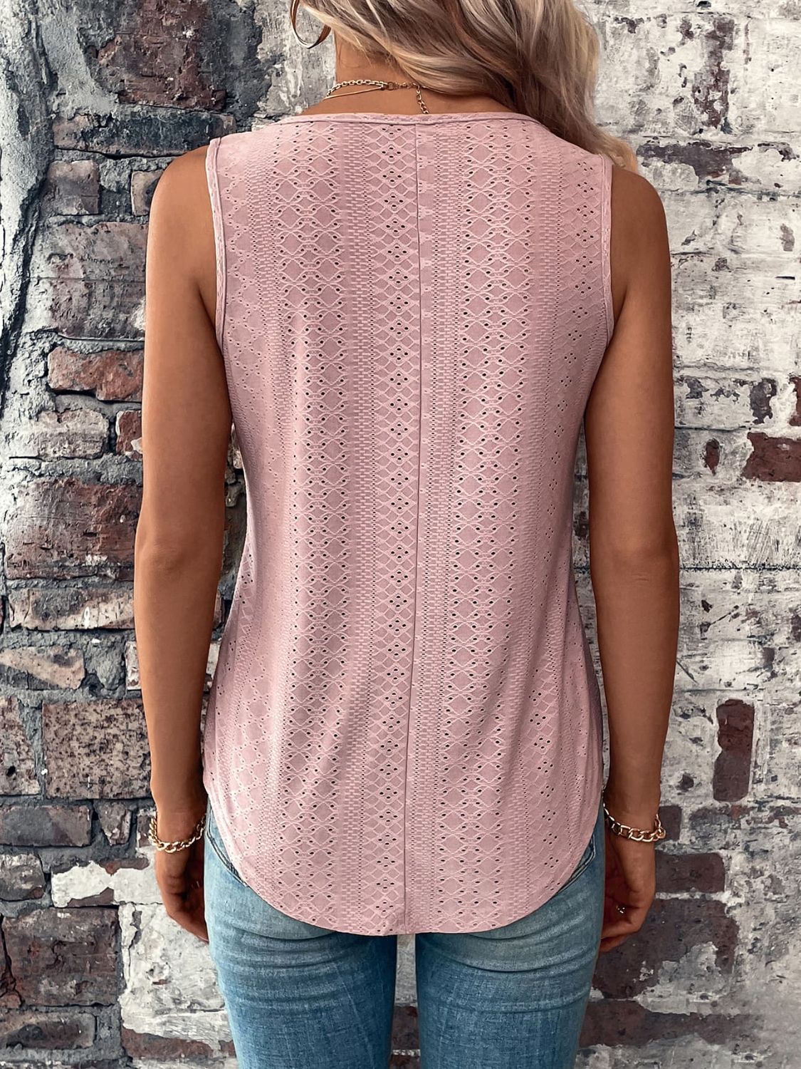 Eyelet V-Neck Curved Hem Tank - nailedmoms