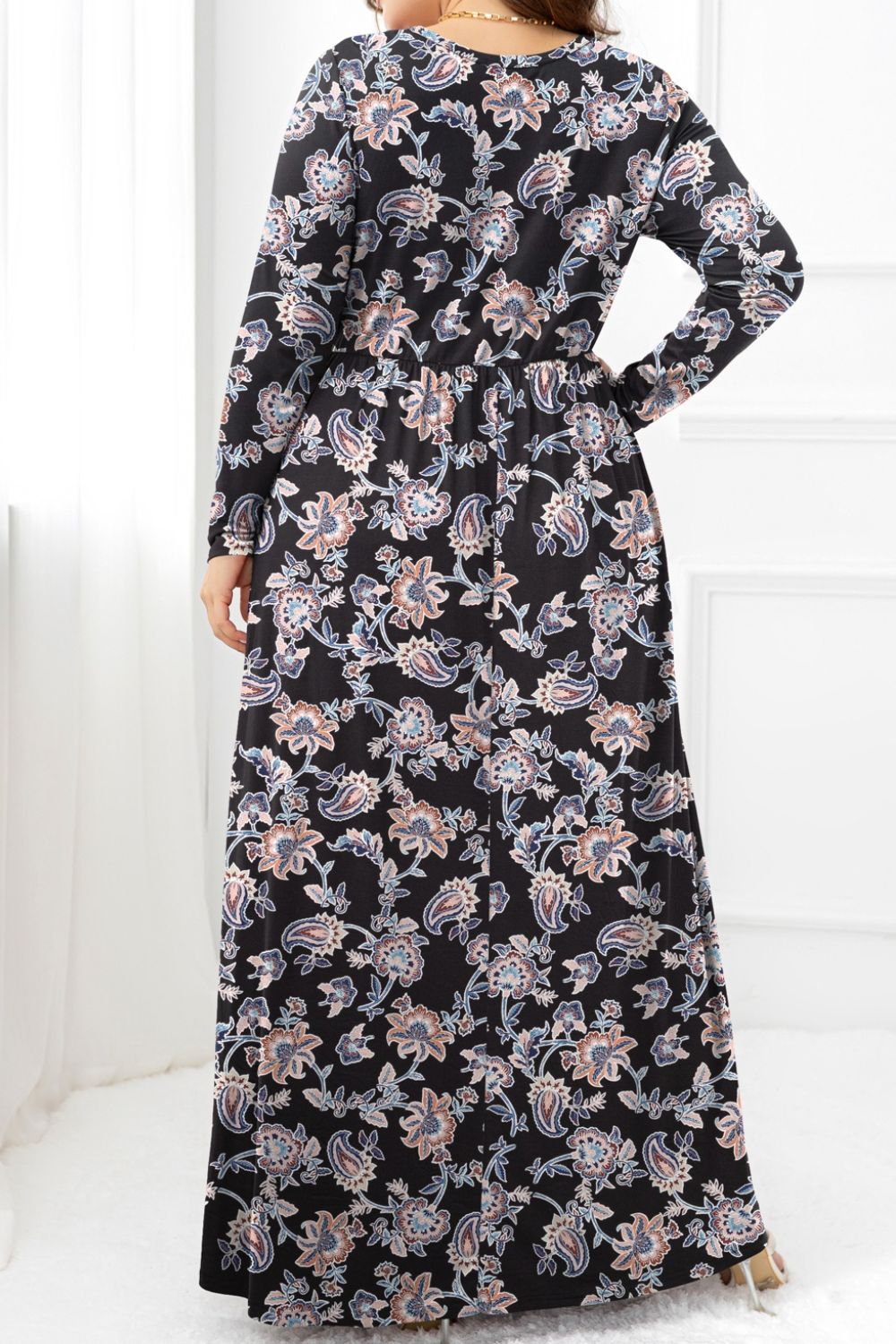 Plus Size Round Neck Long Sleeve Maxi Dress with Pockets - nailedmoms