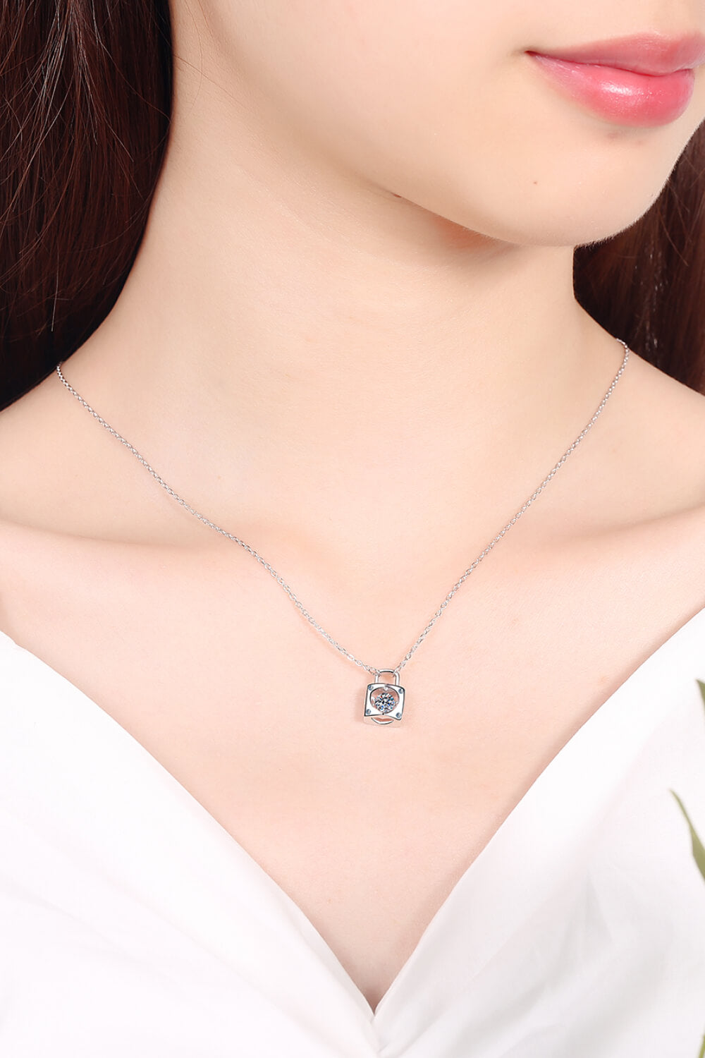 Moissanite Lock Pendant Necklace - nailedmoms