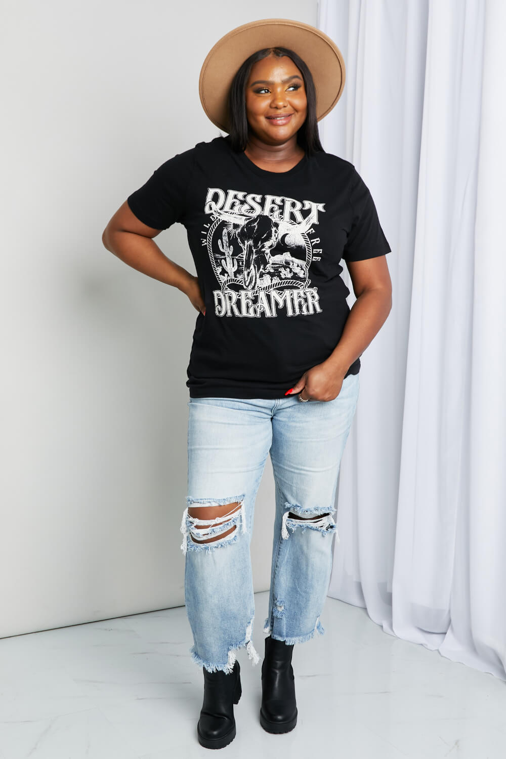 mineB Full Size DESERT DREAMER Graphic Tee - nailedmoms