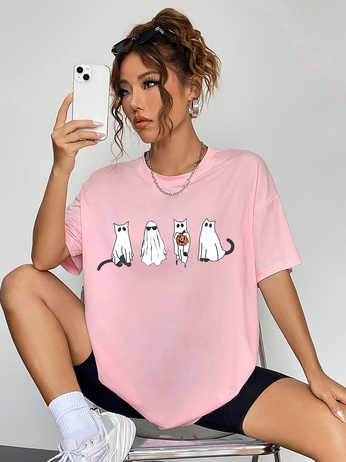 Round Neck Short Sleeve Ghost Graphic T-Shirt - nailedmoms