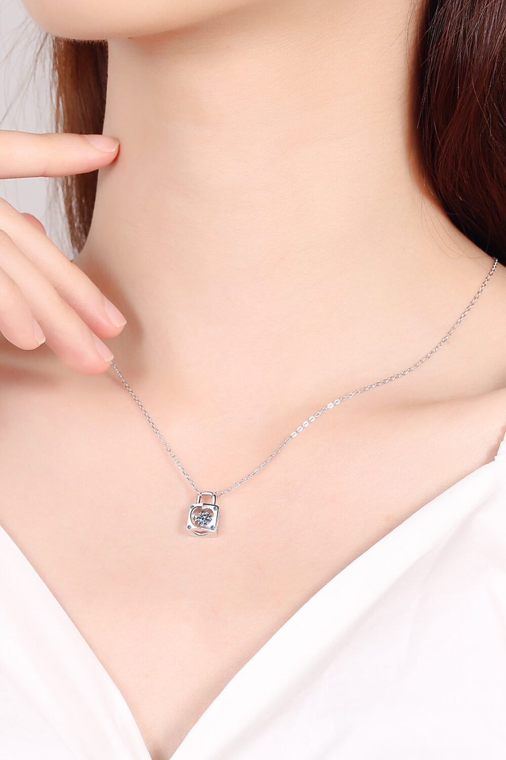 Moissanite Lock Pendant Necklace - nailedmoms
