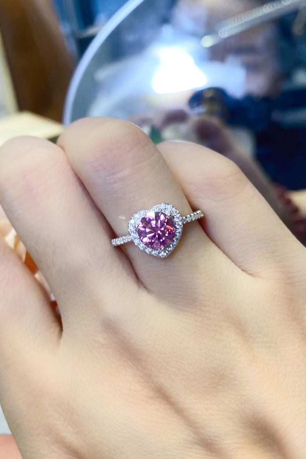 1 Carat Moissanite Heart Ring - nailedmoms