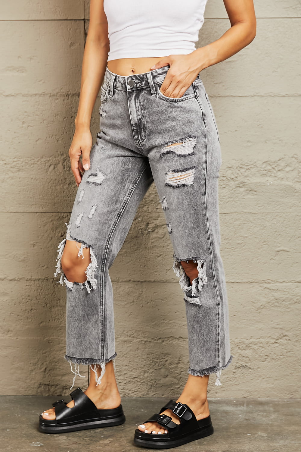 BAYEAS Acid Wash Distressed Straight Jeans - nailedmoms