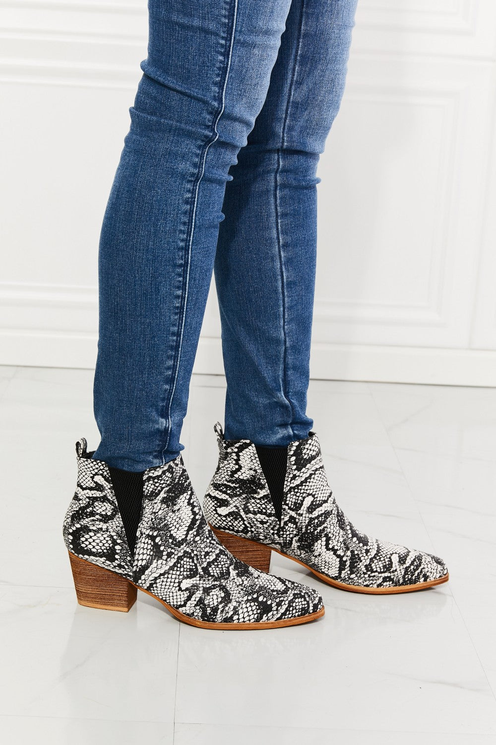 MMShoes Back At It Point Toe Bootie in Snakeskin - nailedmoms
