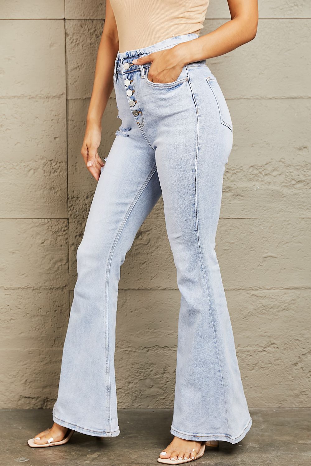 BAYEAS High Waisted Button Fly Flare Jeans - nailedmoms