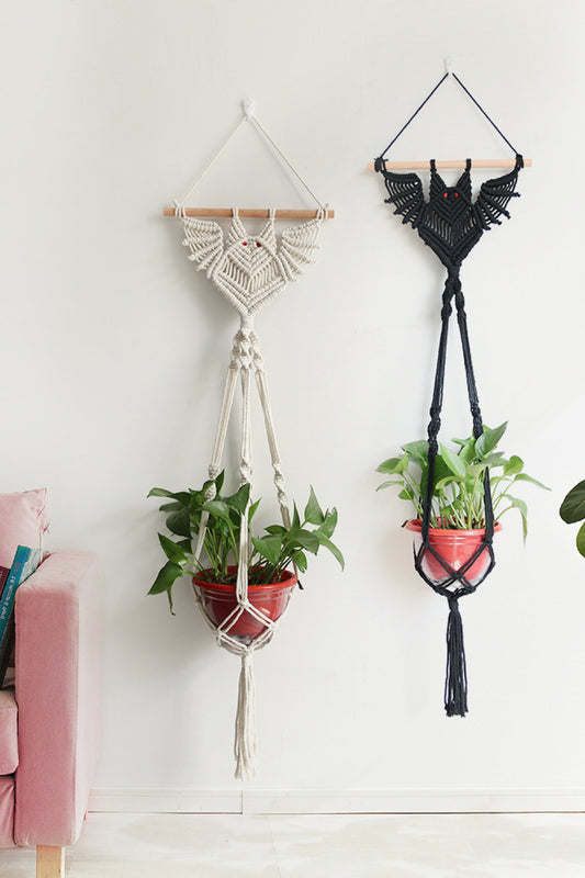 39.4" Bat Macrame Wall Plant Hanger - nailedmoms