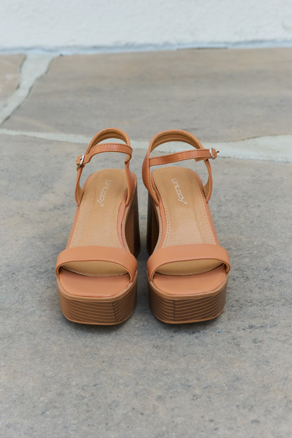 Weeboo Feel It Platform Heel Sandals - nailedmoms