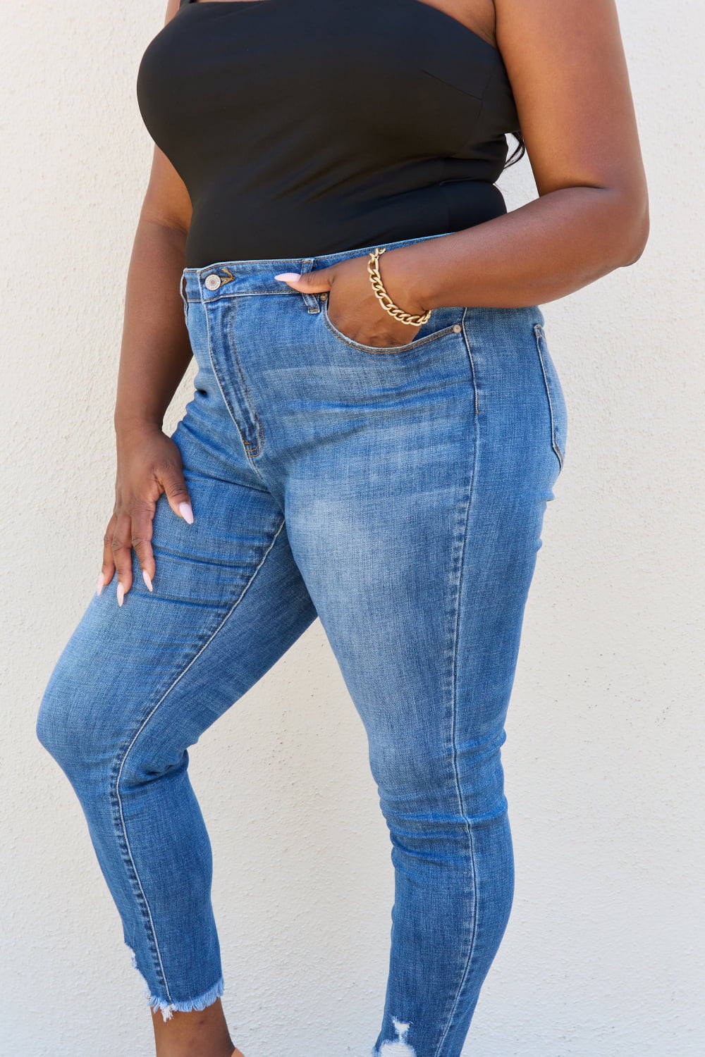 Kancan Lindsay Full Size Raw Hem High Rise Skinny Jeans - nailedmoms
