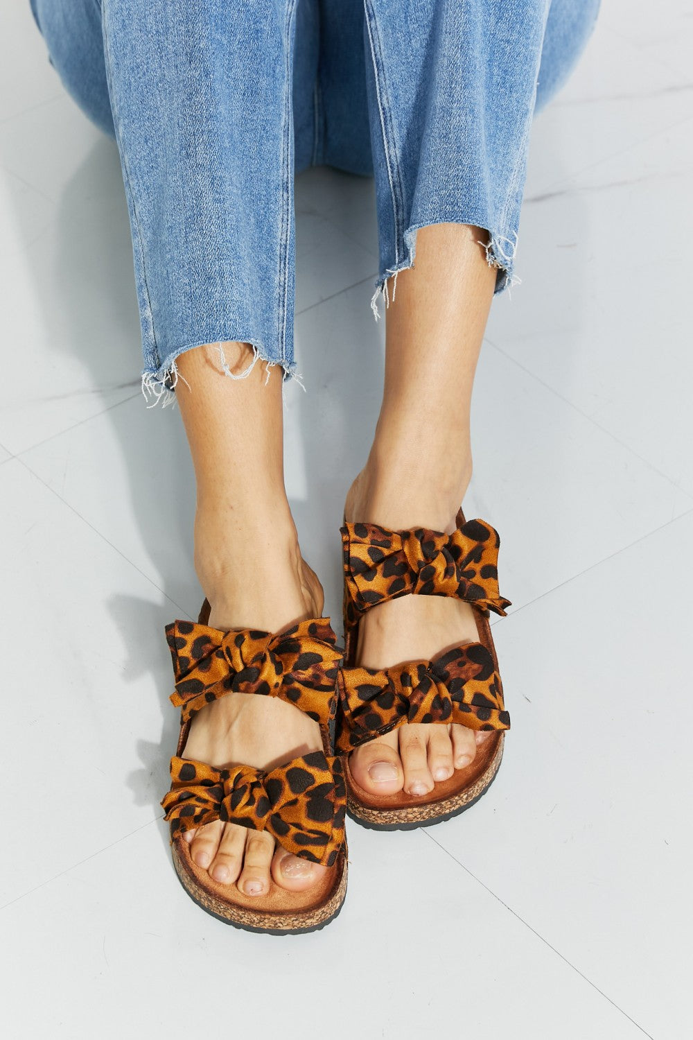 Forever Link Fiercely Feminine Leopard Bow Slide Sandals - nailedmoms