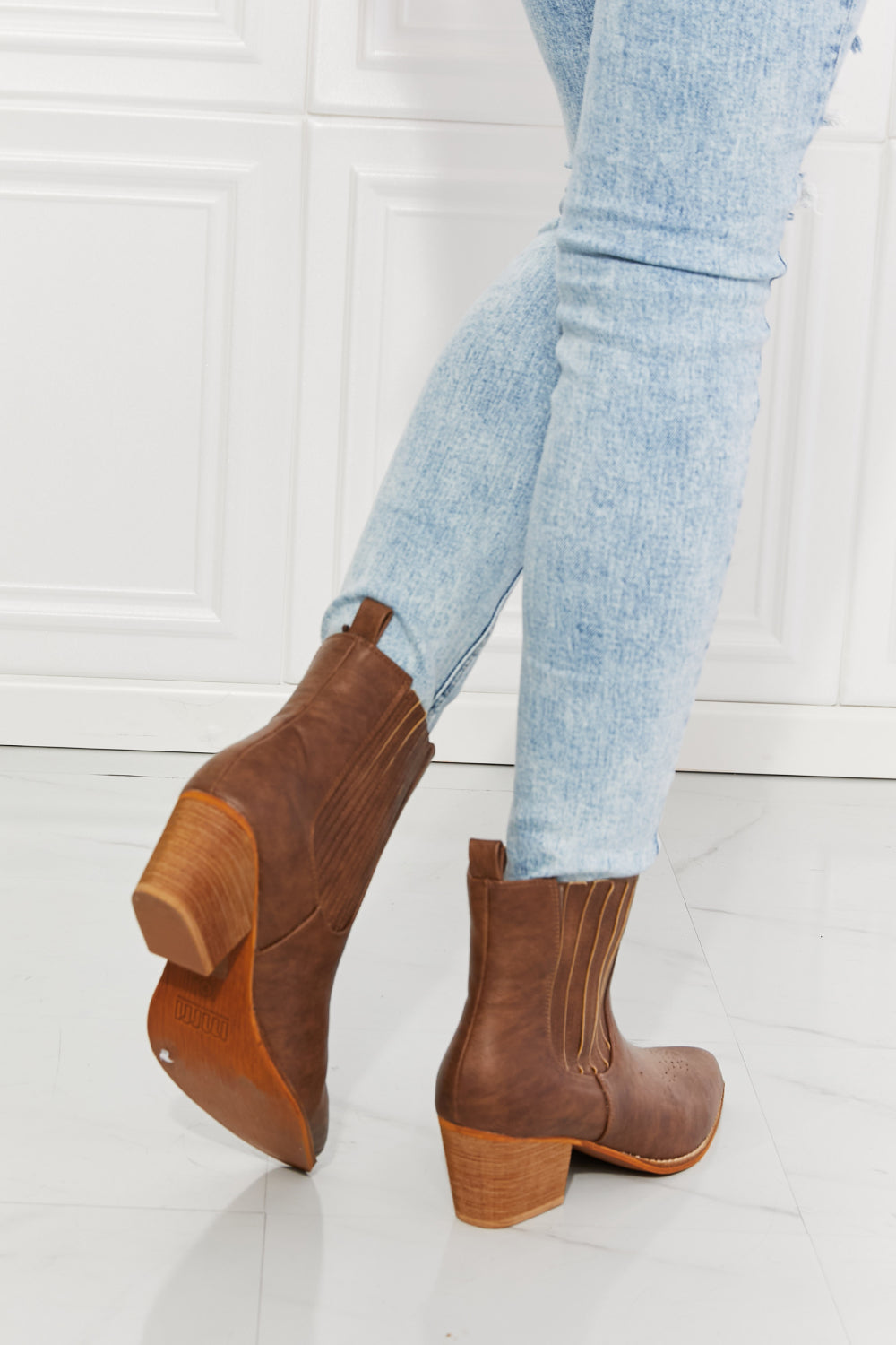MMShoes Love the Journey Stacked Heel Chelsea Boot in Chestnut - nailedmoms