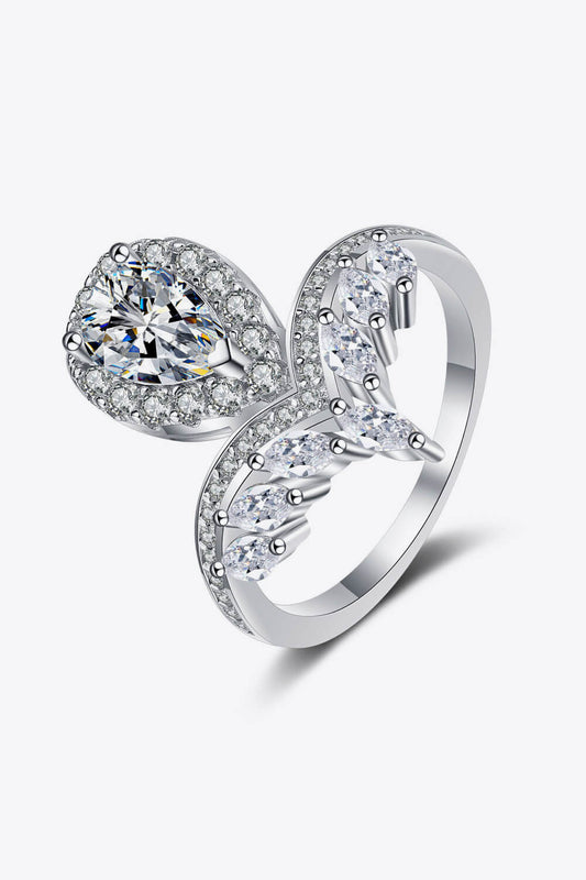 Stand Out Moissanite Ring - nailedmoms